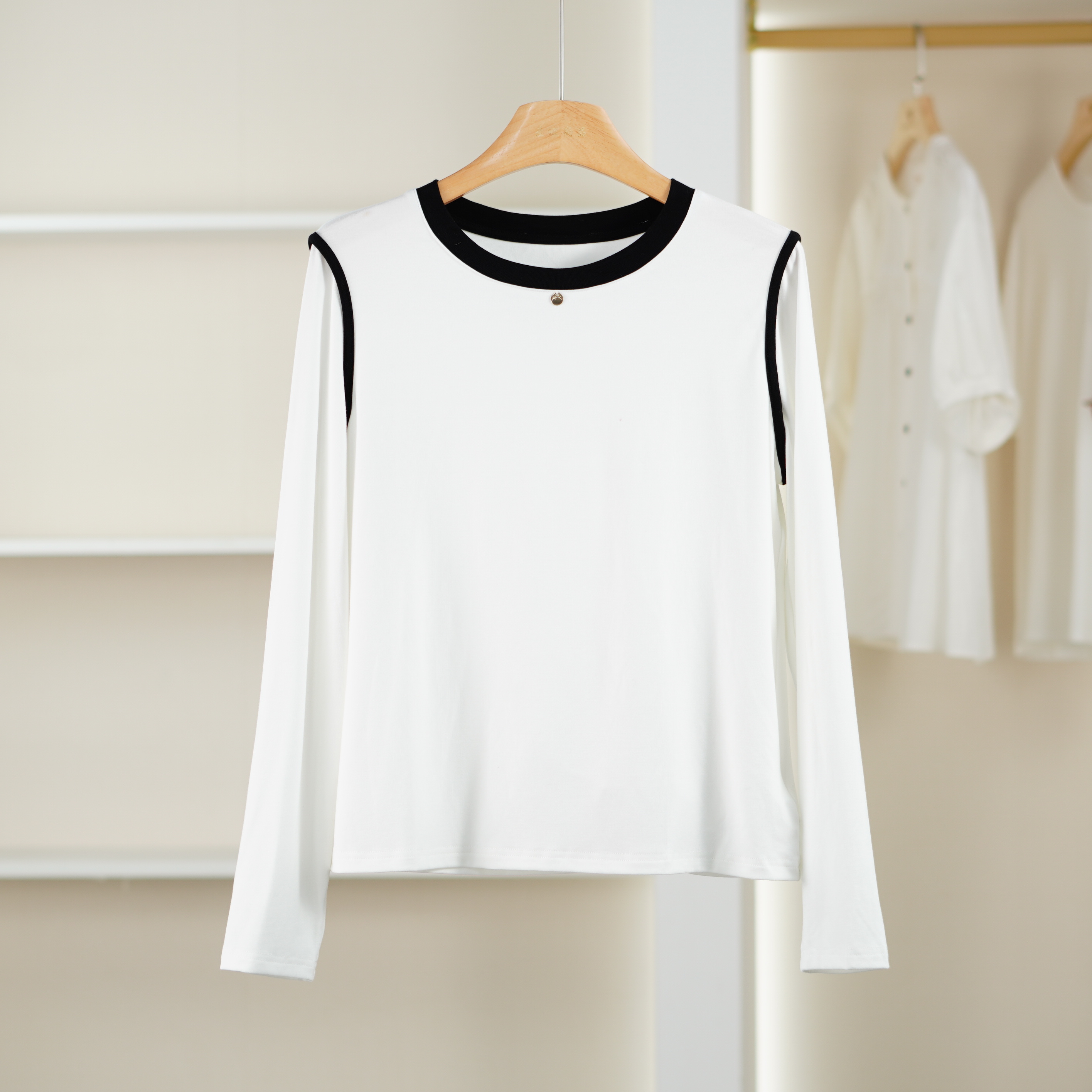 麦迪尚品【夕Y】50909472 春季简约舒适含棉长袖T恤打底品牌女装