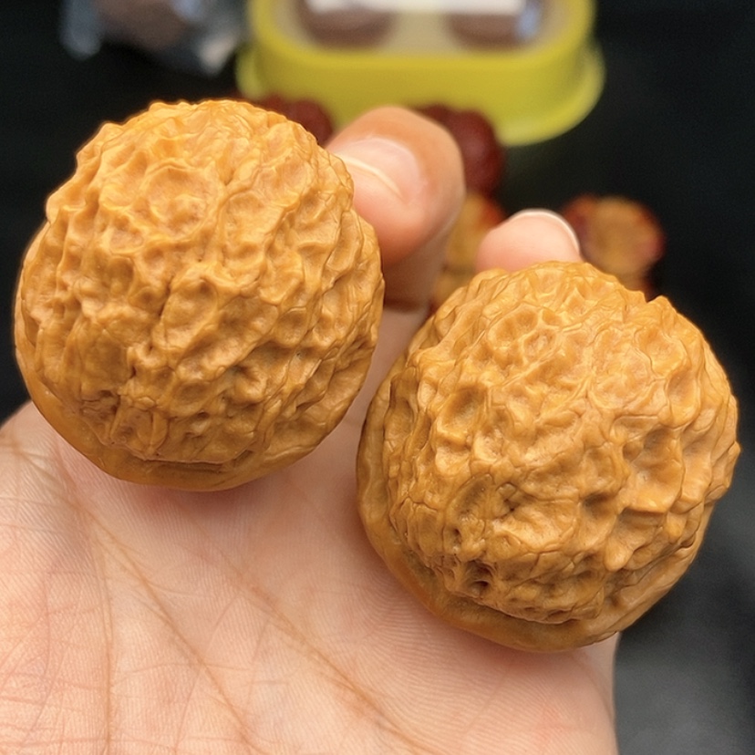 【闪购商品】把件文玩核桃40尺铁绣球