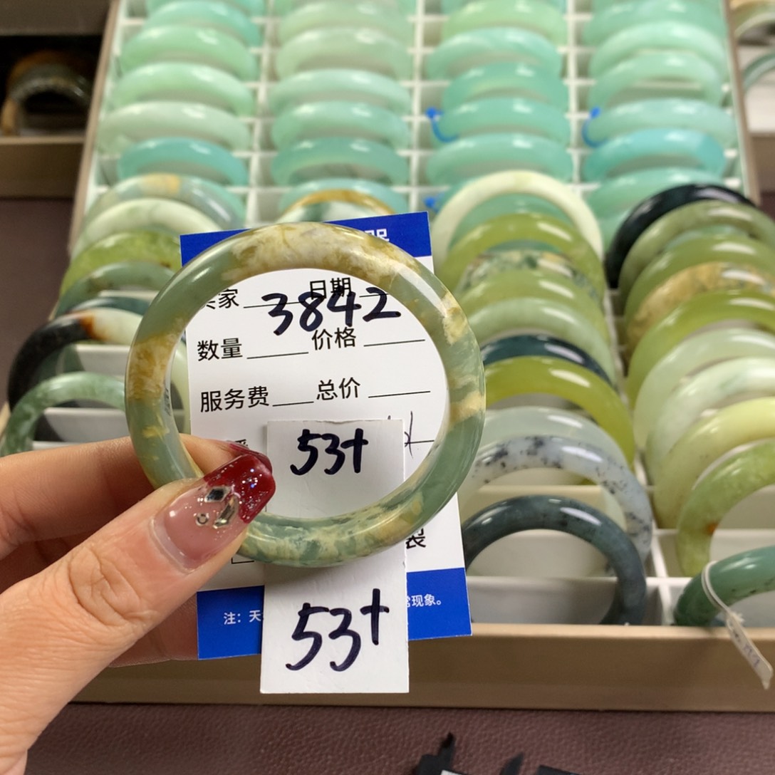 蛇纹石玉手镯未镶嵌3842