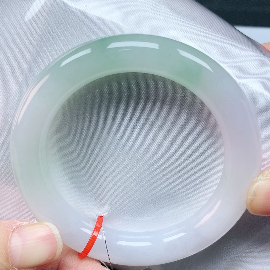 翡翠手镯未镶嵌53胖