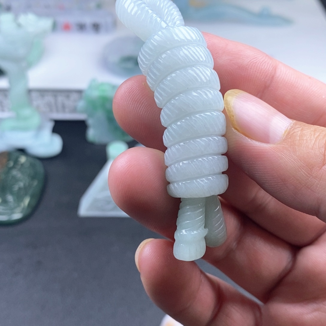 翡翠未镶嵌颈饰天然翡翠