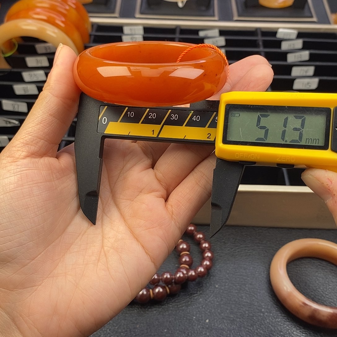 85号高冰底高饱和度满色