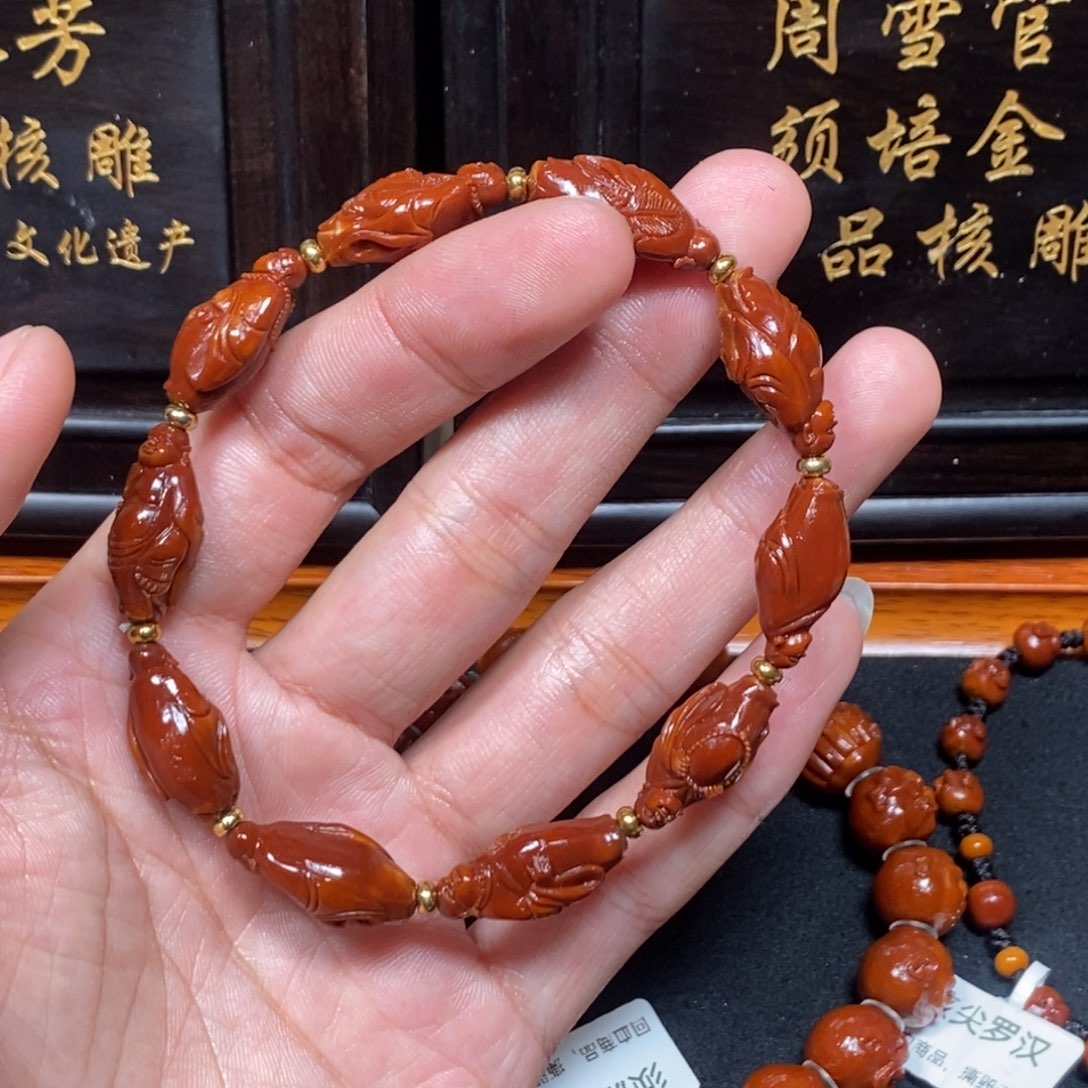 说***说橄榄核吊坠Dhd站立弥勒