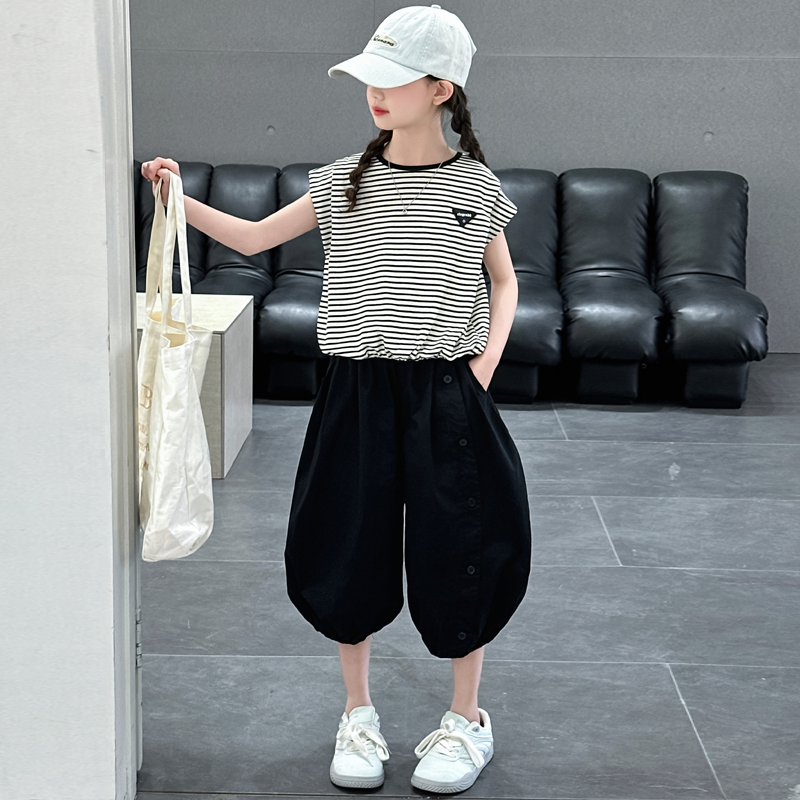 女童夏季套装2025新款儿童洋气时髦短袖夏装大童薄款灯笼裤两件套