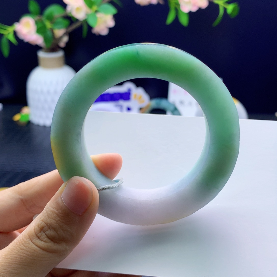 定制翡翠手镯未镶嵌