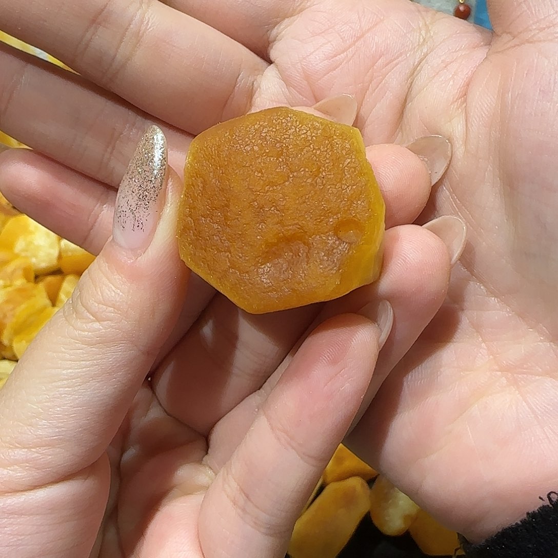 E****定制琥珀未镶嵌蜜蜡