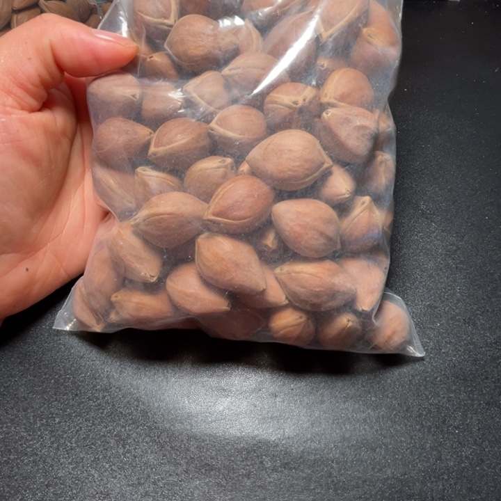 蔚***.猪牙手串/手链我是