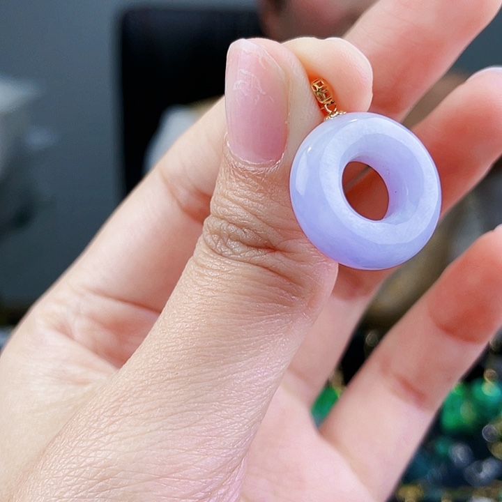 翡翠颈饰18K金镶嵌饰品