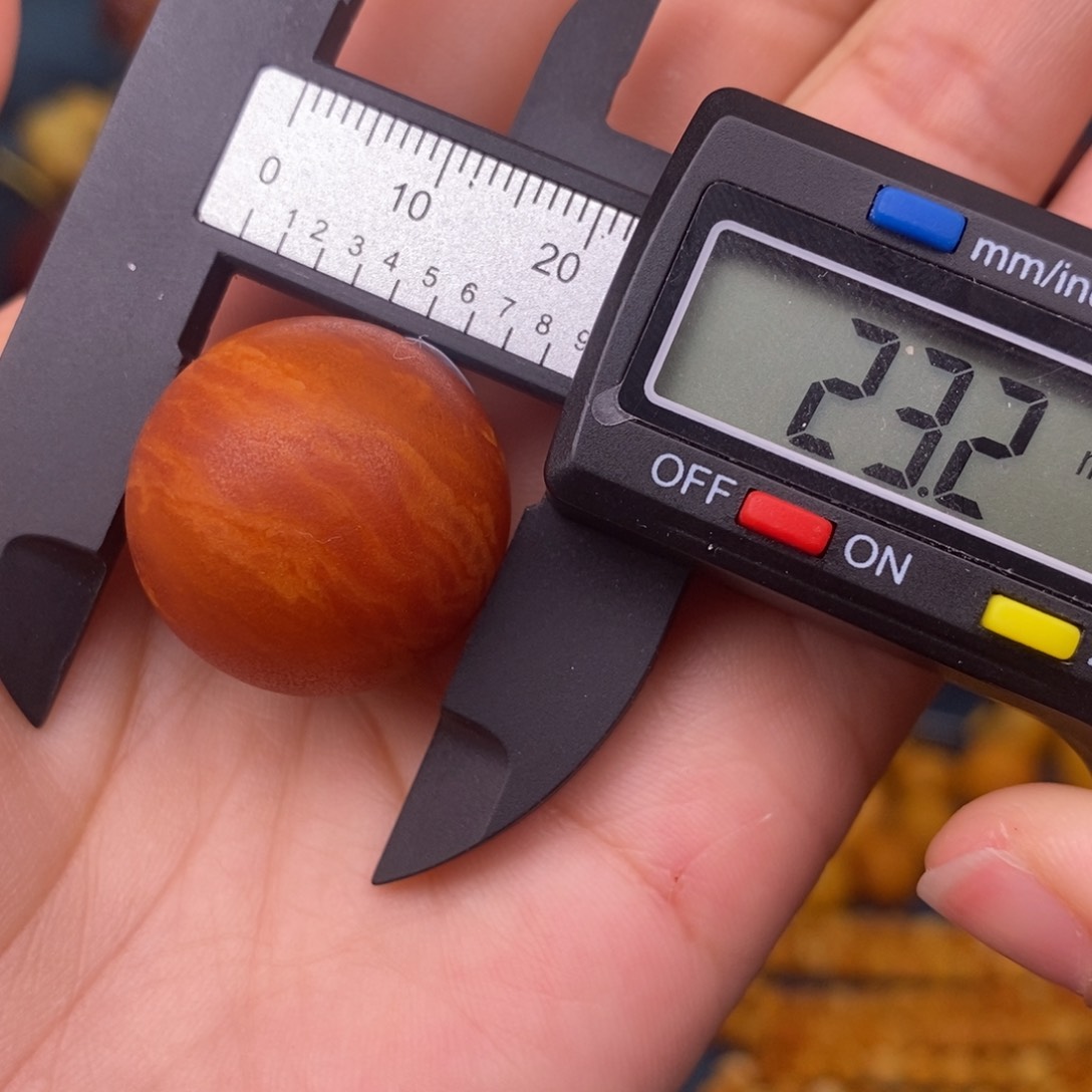 未镶嵌蜜蜡裸石蜜蜡