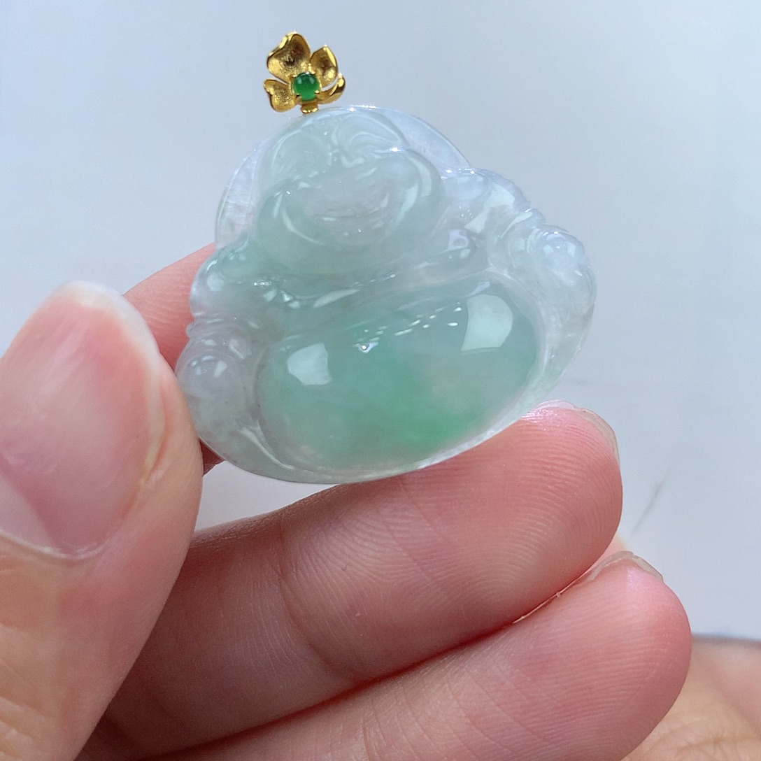 翡翠颈饰18K金镶嵌缅甸翡翠