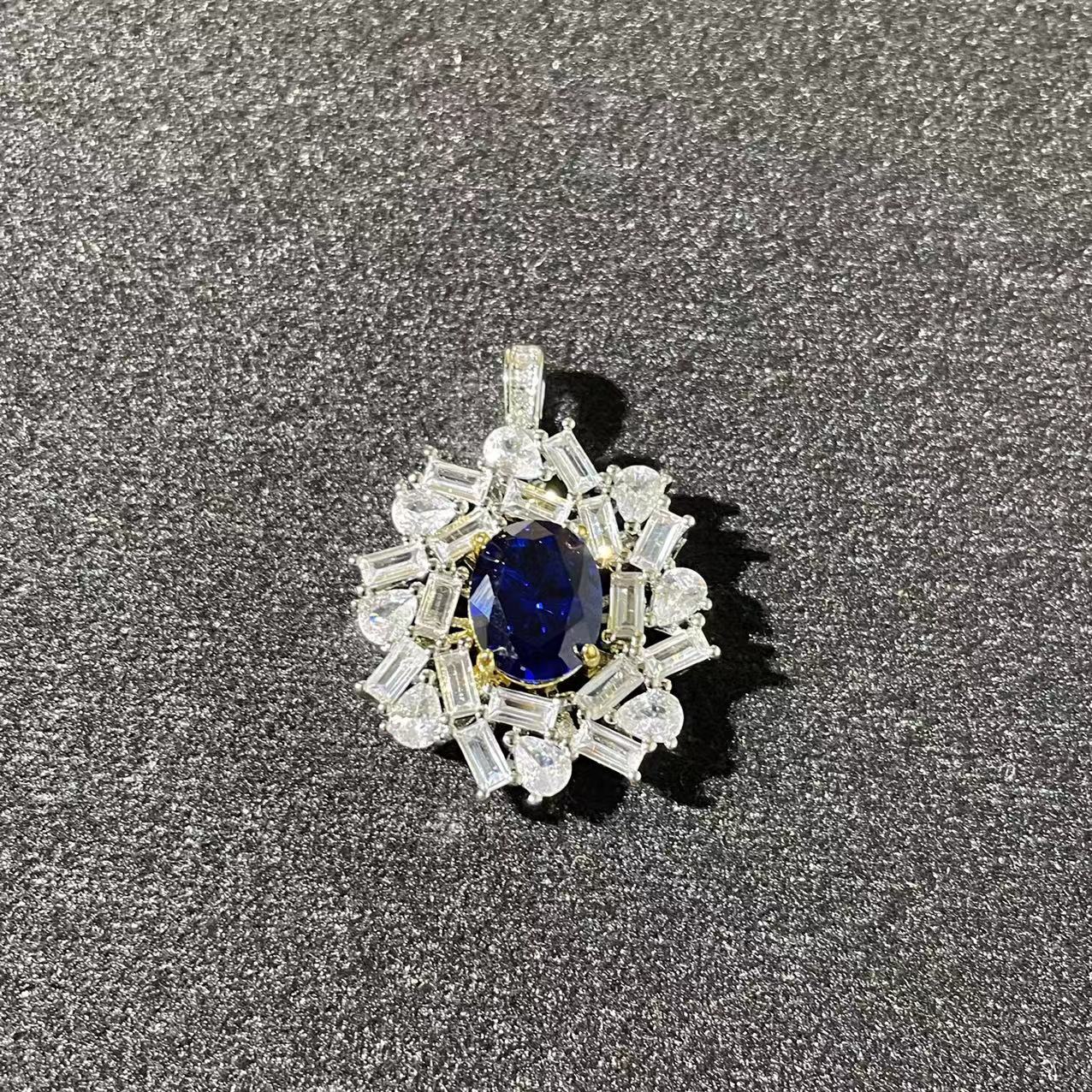 【大美高订】WB-140时尚设计吊坠多样性发一件