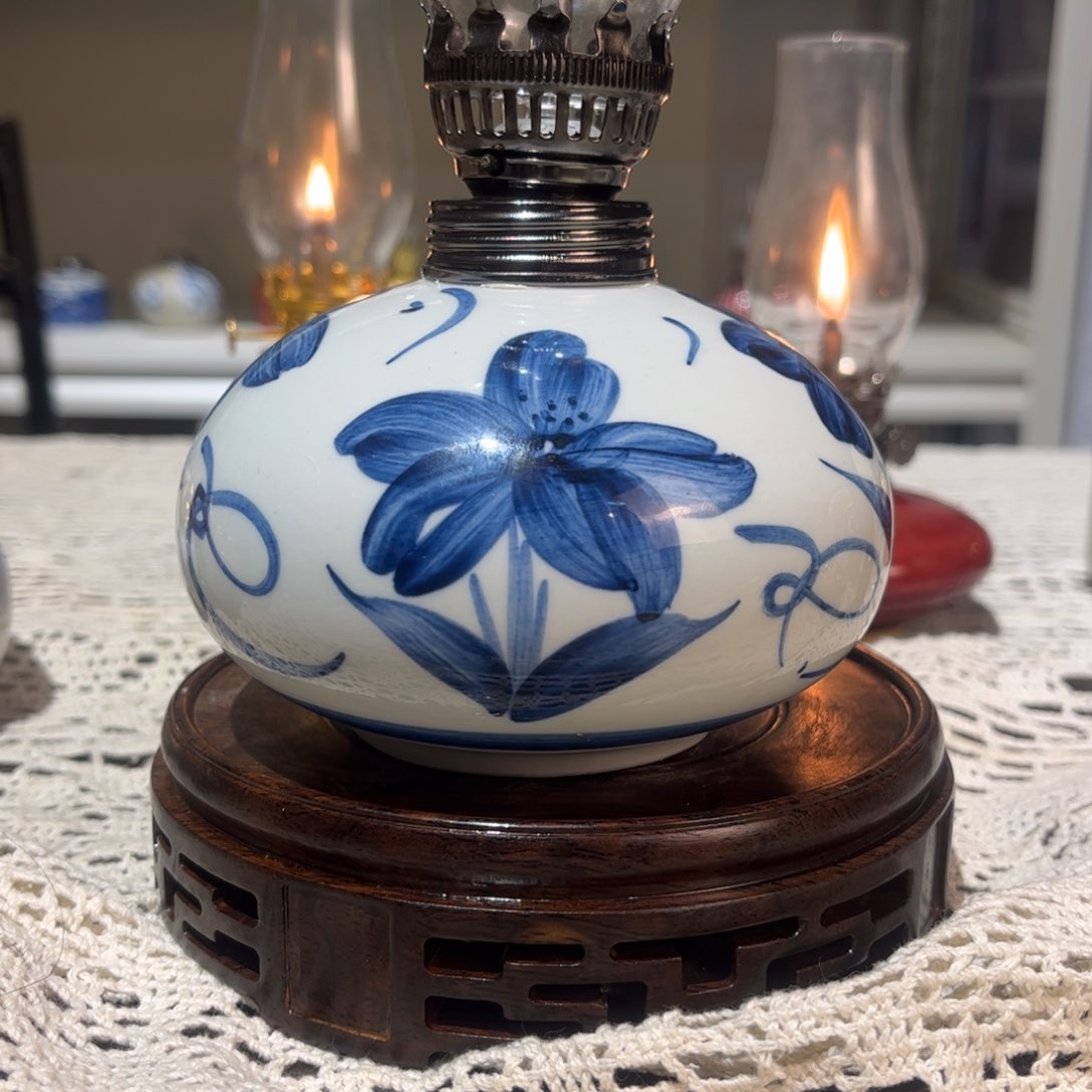 摆件景德镇陶瓷香薰灯