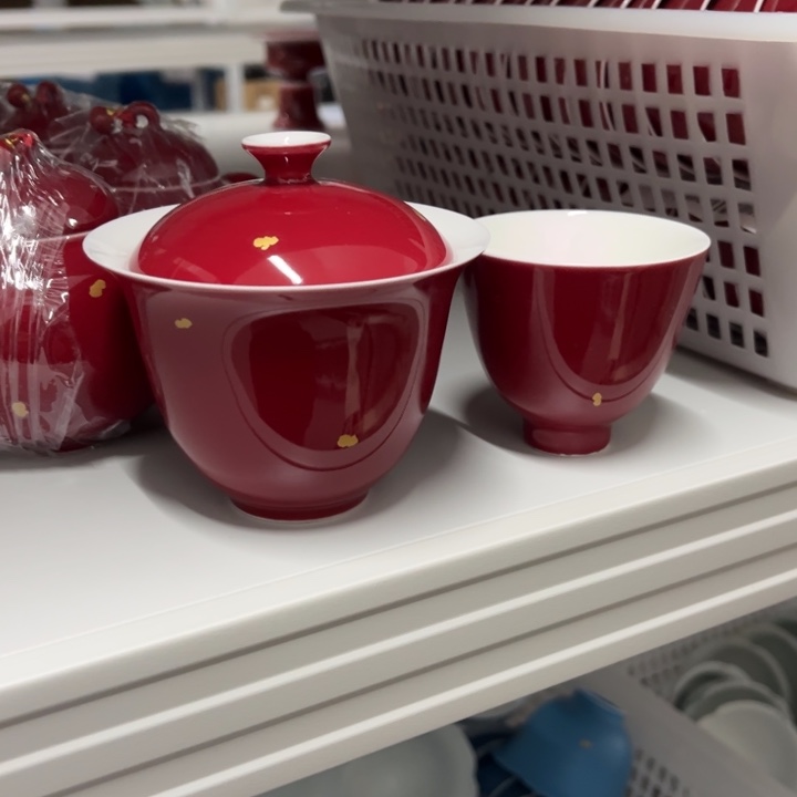 两件套哈哈哈哈哈哈