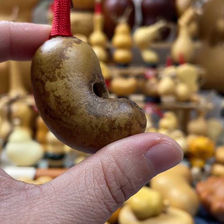 爆***儿20美好的一天从吃瓜