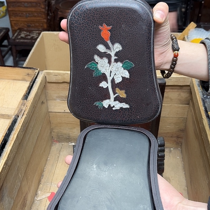 大叶紫檀（黑酸枝木类）