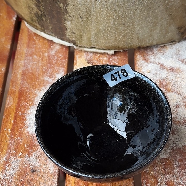 茶盏只为自己能过日子了