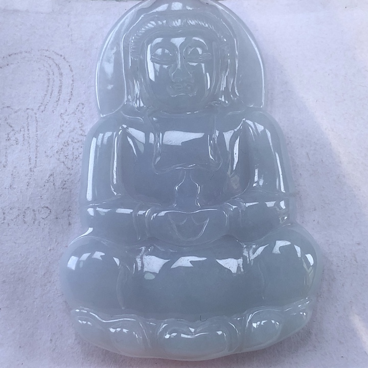 颈饰未镶嵌翡翠观音