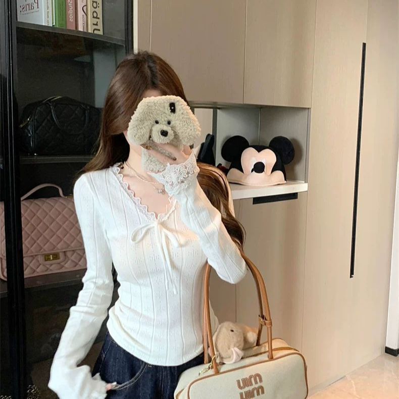 美式辣妹风V领蕾丝花边长袖T恤打底衫女装春秋chic复古收腰长袖辉
