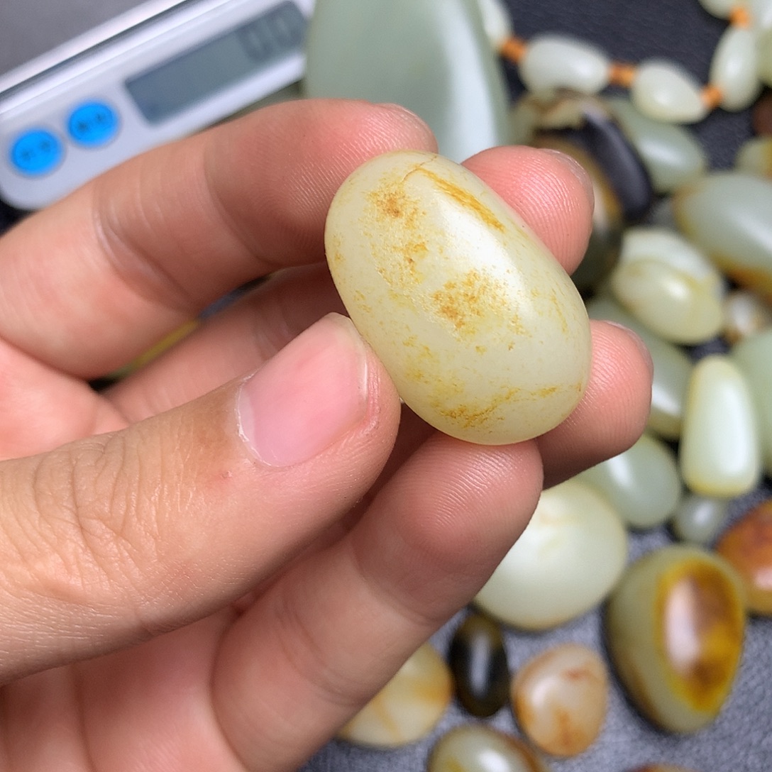 和田玉未镶嵌摆件