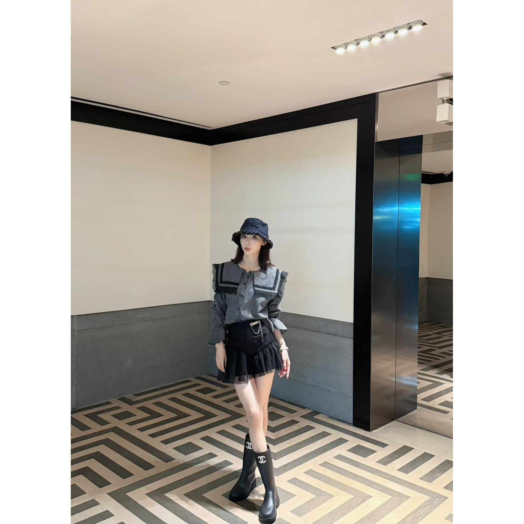 KK颜小新【星樾】设计感小众时尚气质舒适休闲日常秋季上衣