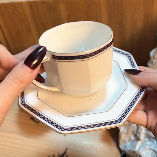 紫砂茶杯密胺瓷中古品呵呵呵呵