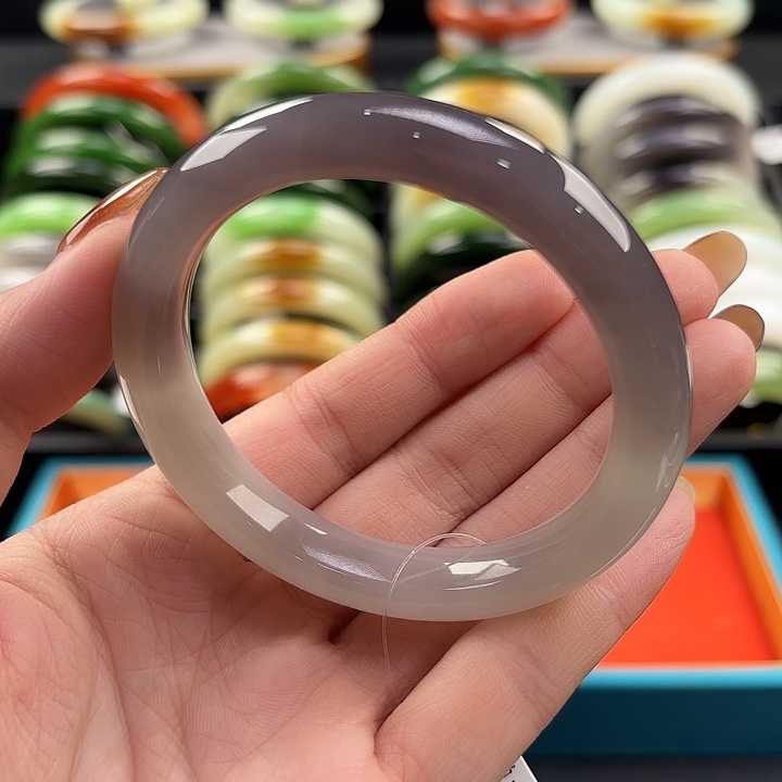 和田玉（糖玉）未镶嵌手镯冰胶葡萄紫半山水56.3