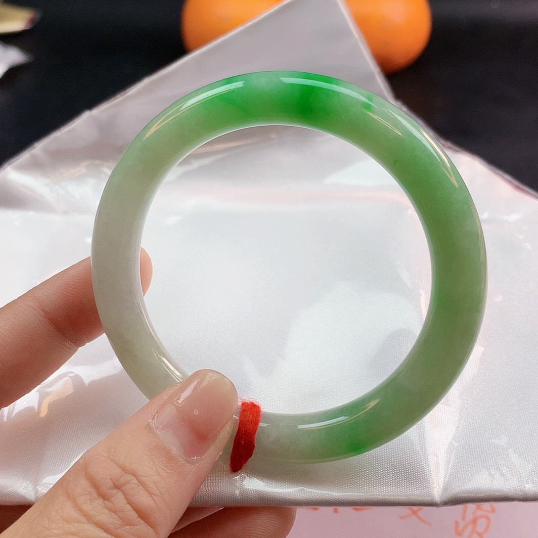 翡翠手镯未镶嵌54圈圆1594