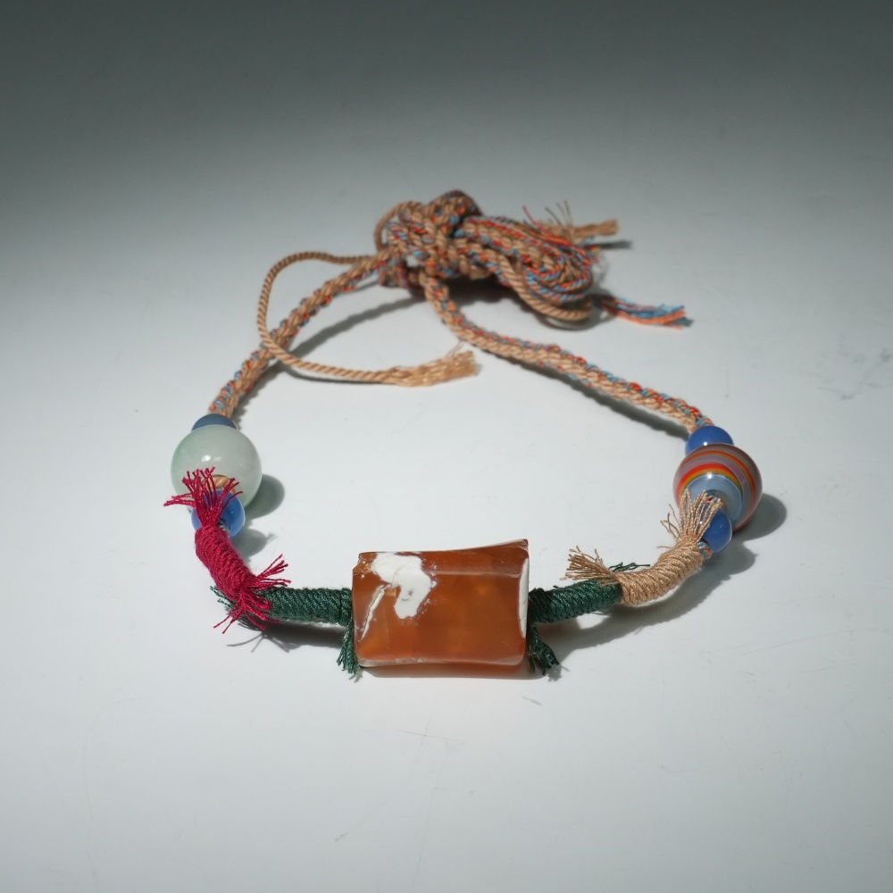 lot12247 明代 灰皮束腰勒子