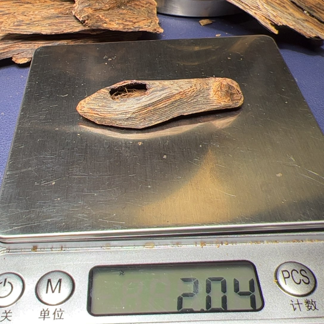 沉香沉香碎屑原母树虎斑棋皮油沉香原材料2克