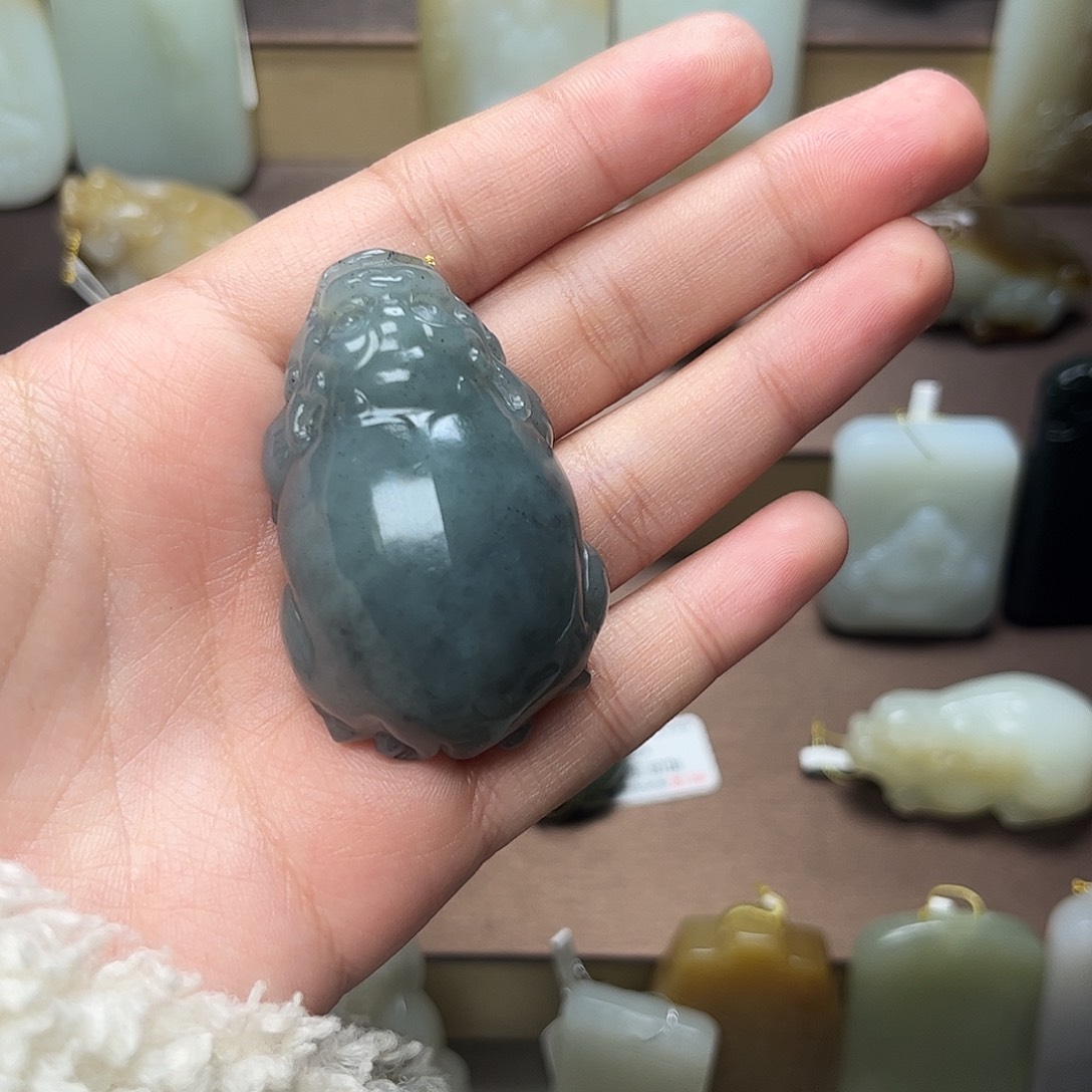 和田玉颈饰未镶嵌快*手