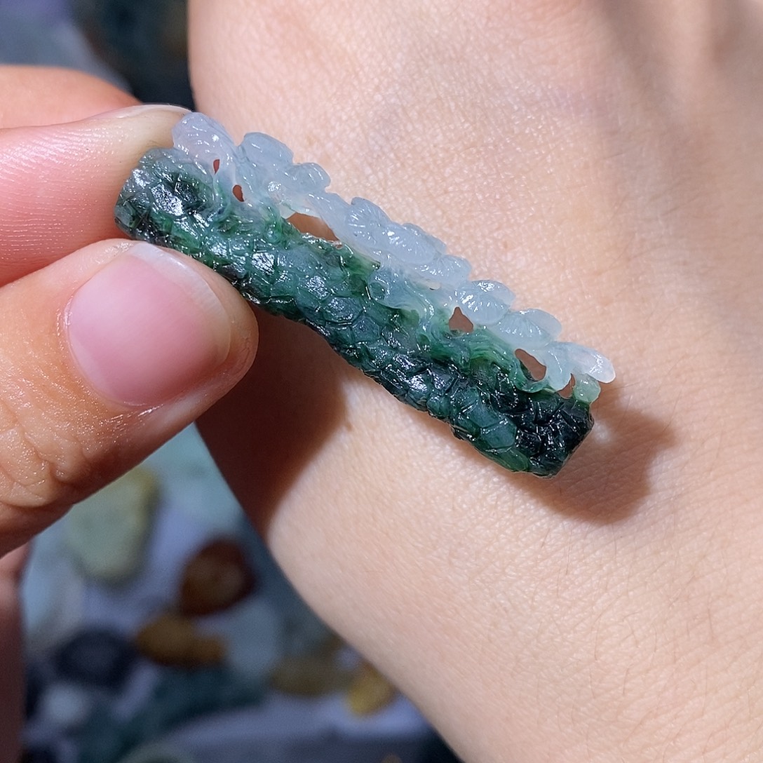 定制翡翠未镶嵌翡翠