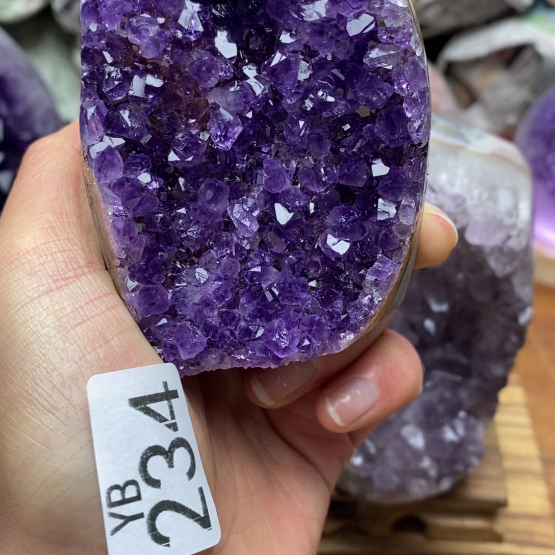 水晶大型摆件（非配饰）未镶嵌