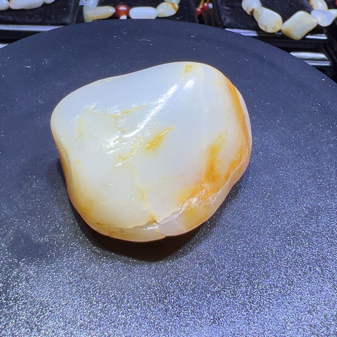 和田玉（子料）未镶嵌颈饰64克-15