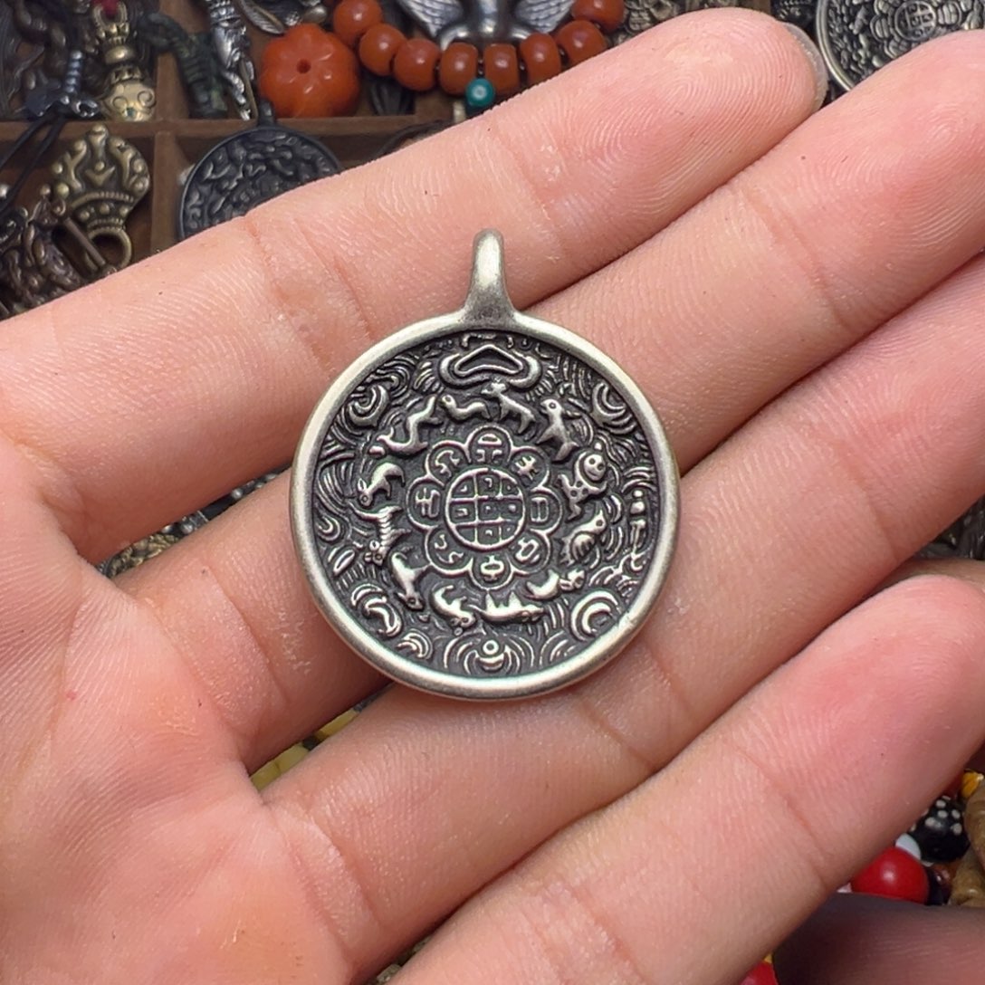 柏香籽/百香籽吊坠九宫牌