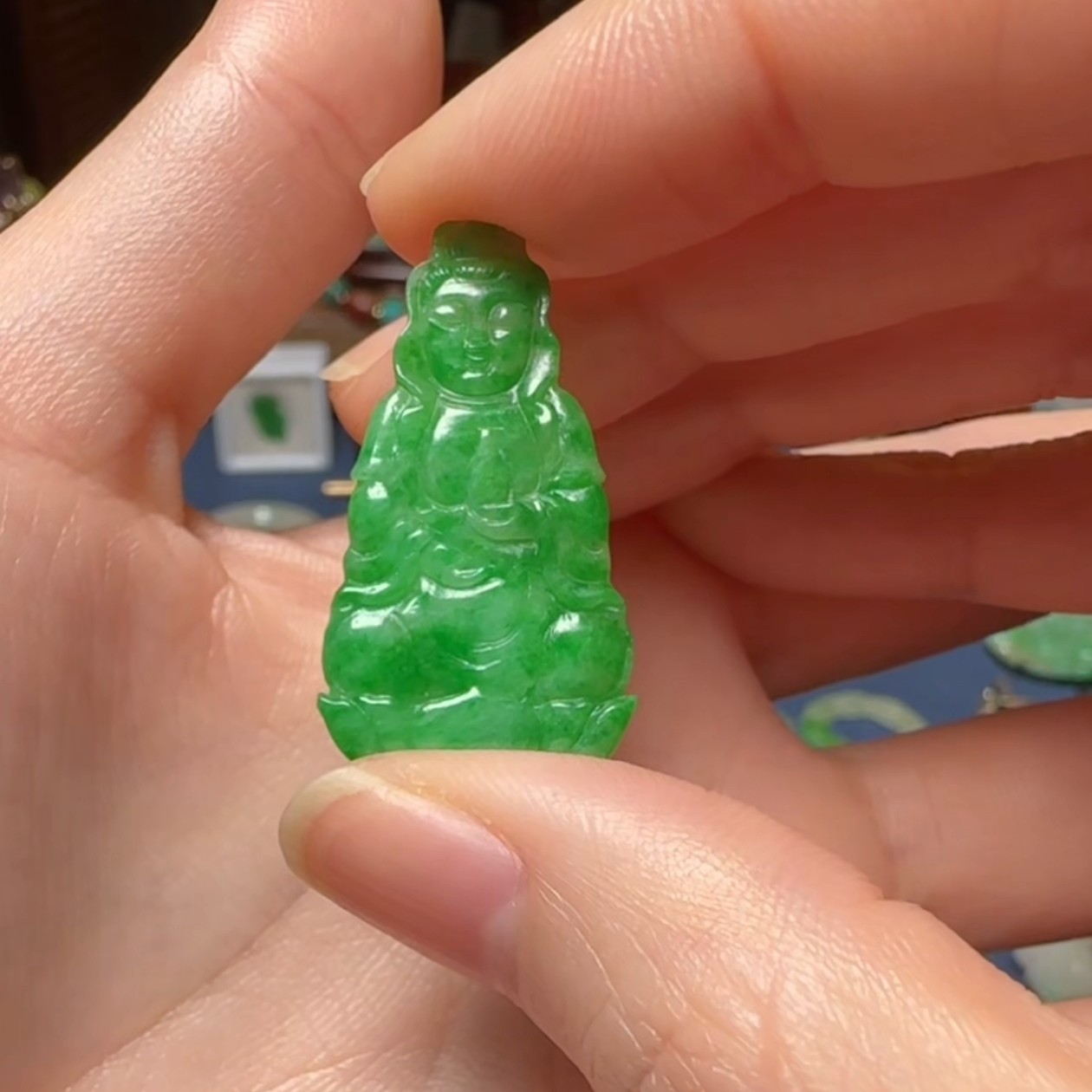 翡翠a货观和音小