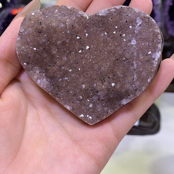 紫晶大型摆件（非配饰）未镶嵌L****猪蛋