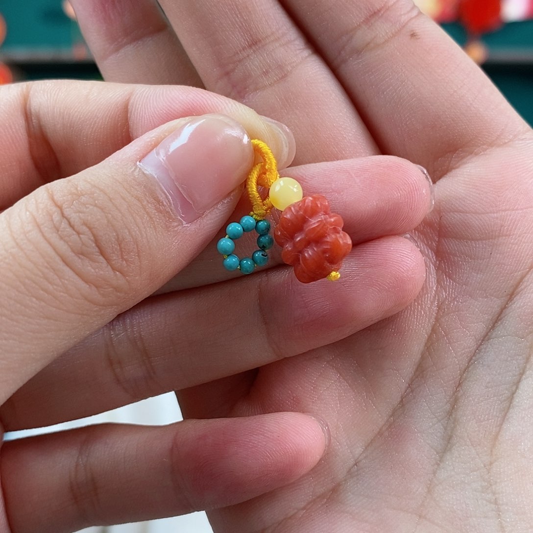 蜜蜡珠宝奇石未镶嵌