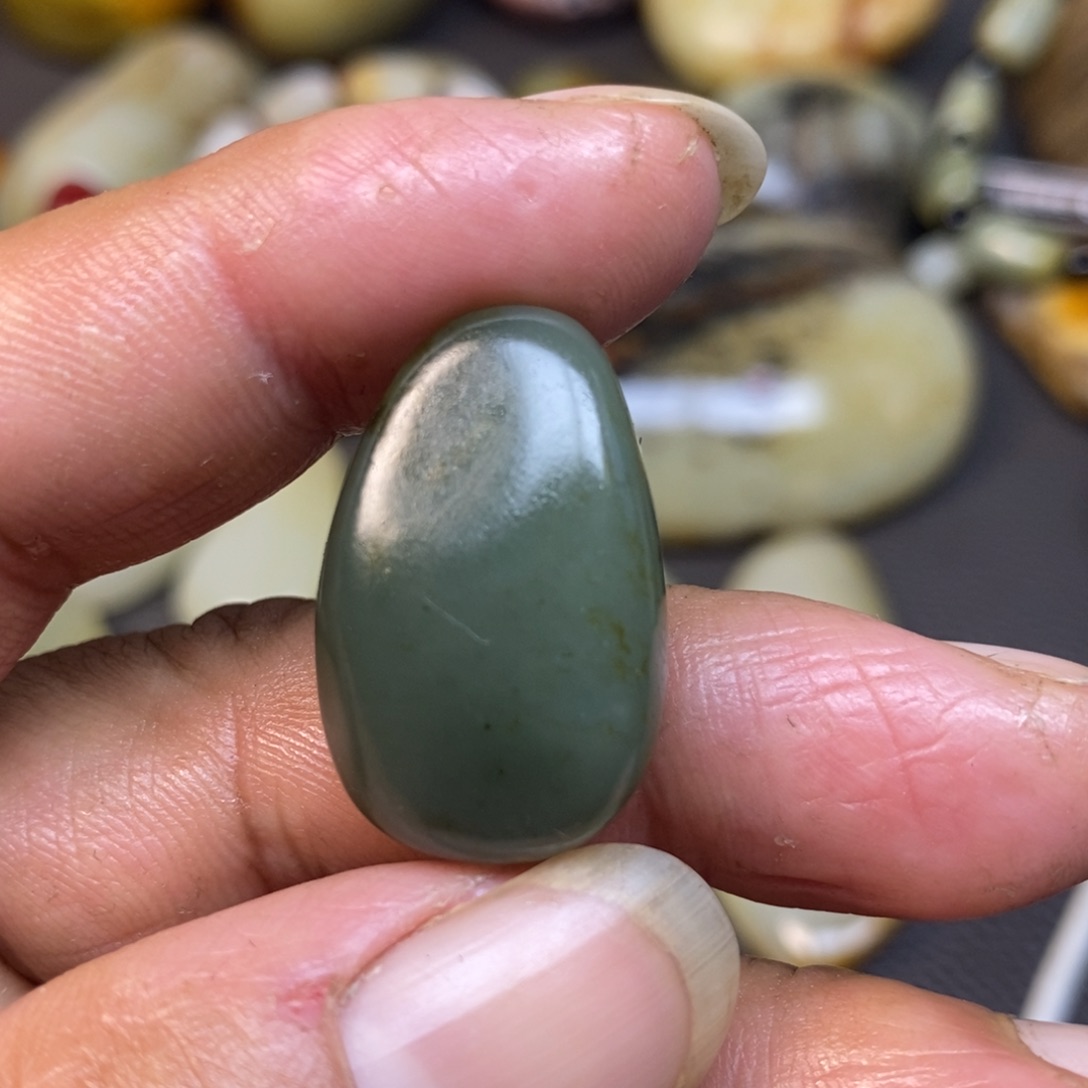 和田玉（糖玉）挂件未镶嵌