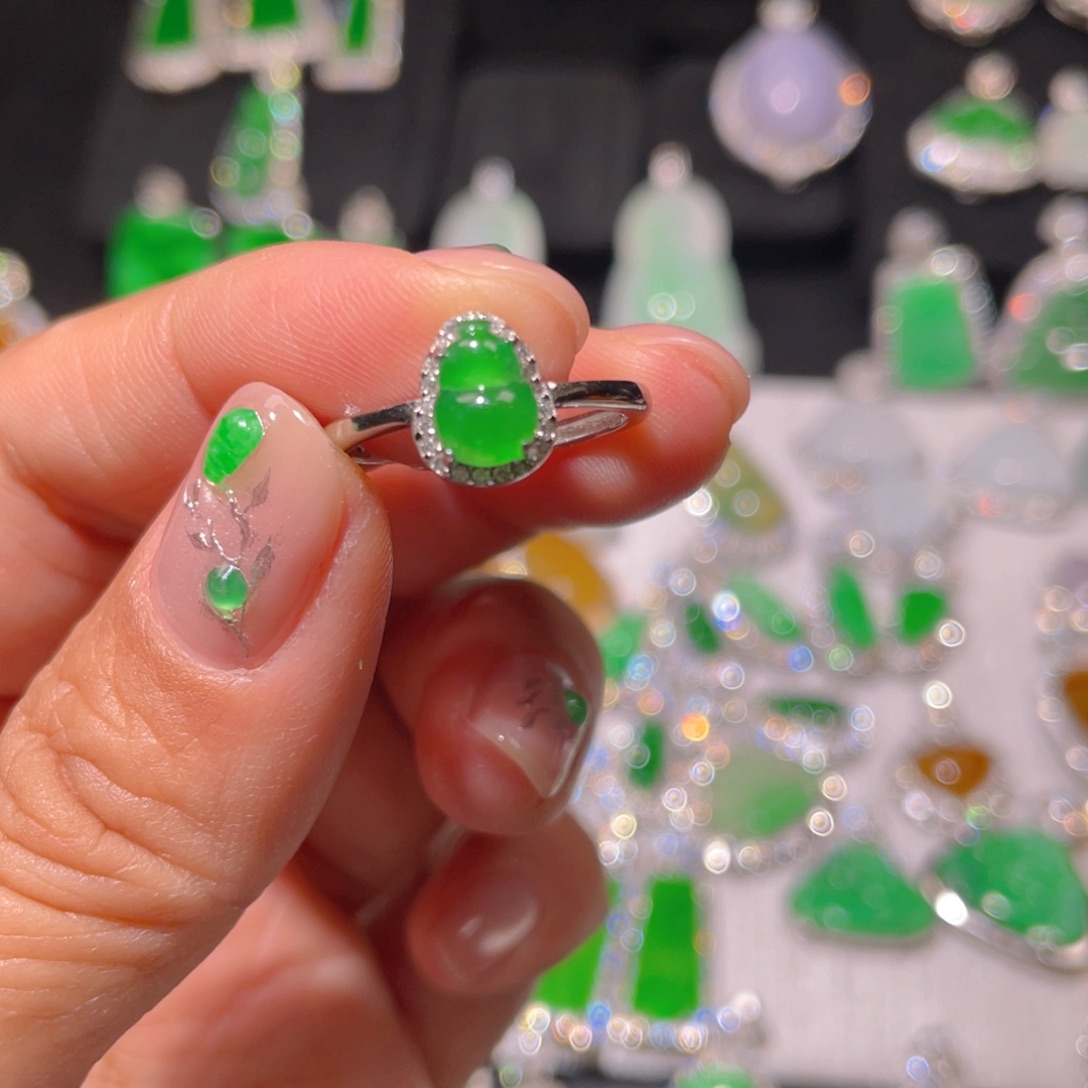 翡翠戒指银S925镶嵌精品