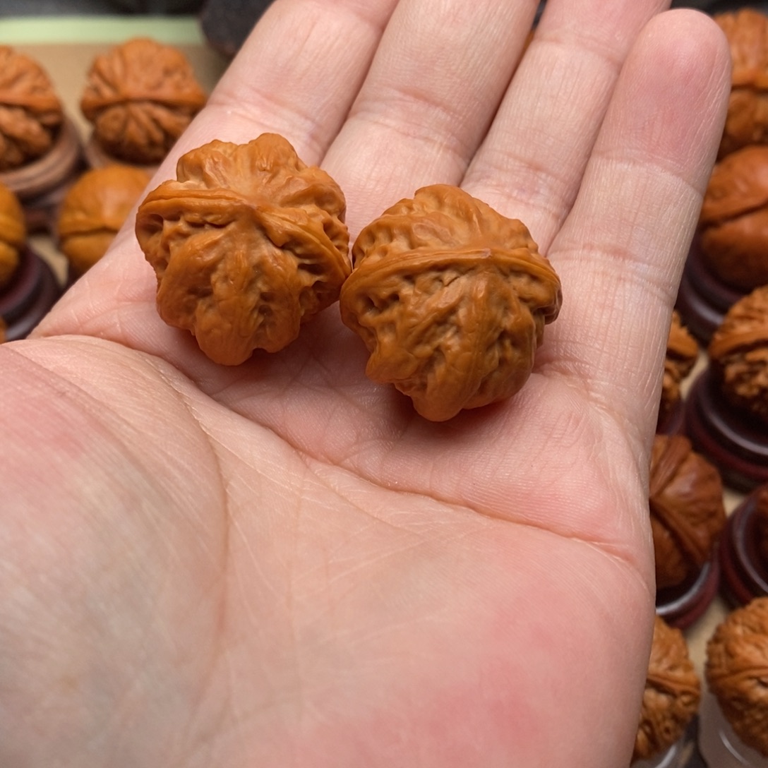 豆***菜把件文玩核桃手捻