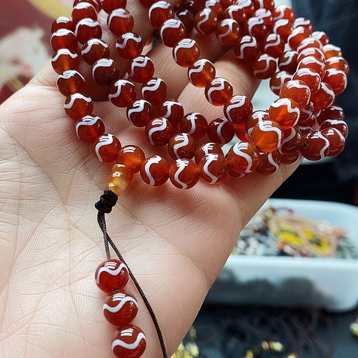 玛瑙/玉髓颈饰合金