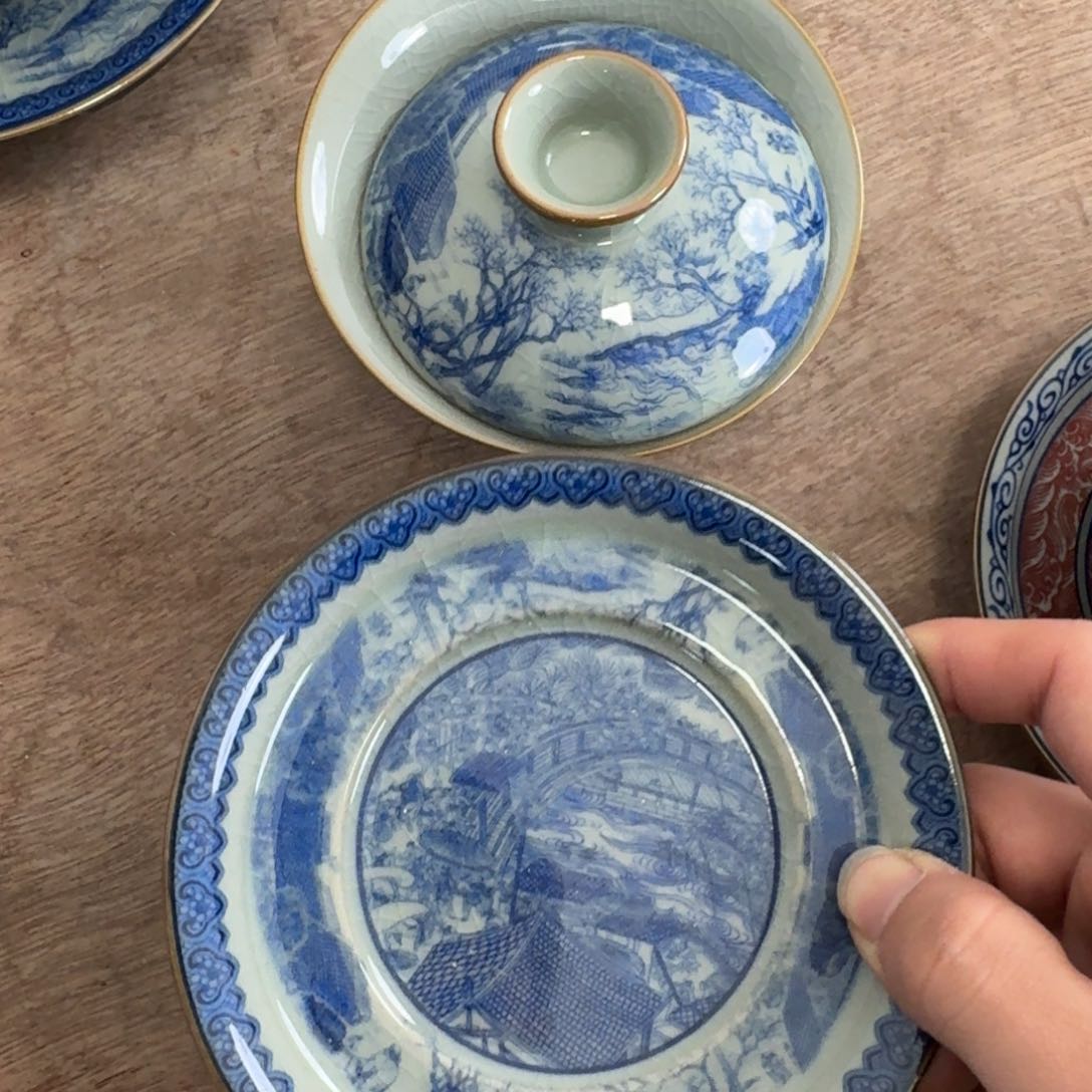 清明上河图马蹄盖碗微瑕