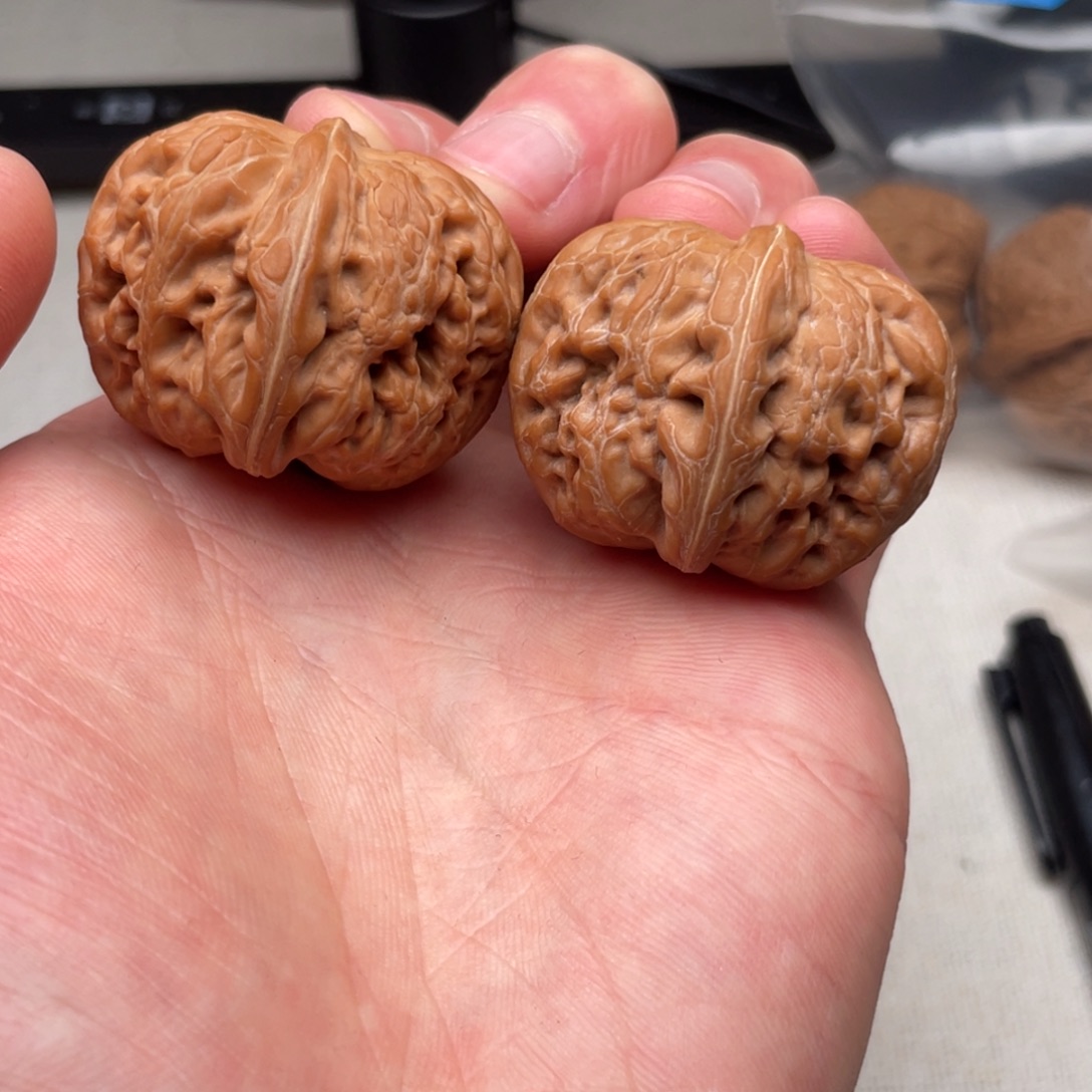 吊坠文玩核桃全品红皮小元宝