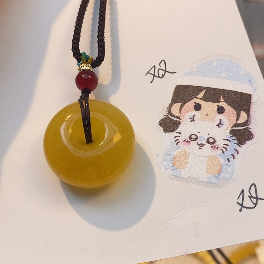 爱***牛未镶嵌琥珀珠宝奇石