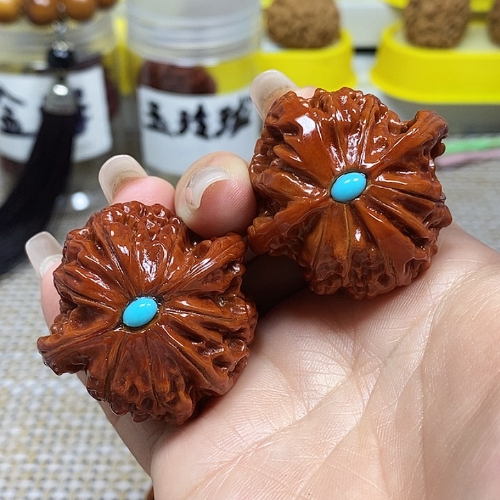 文玩核桃把件磨盘