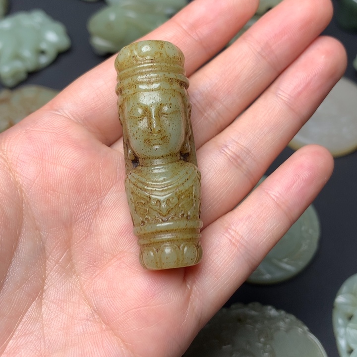 和田玉颈饰未镶嵌