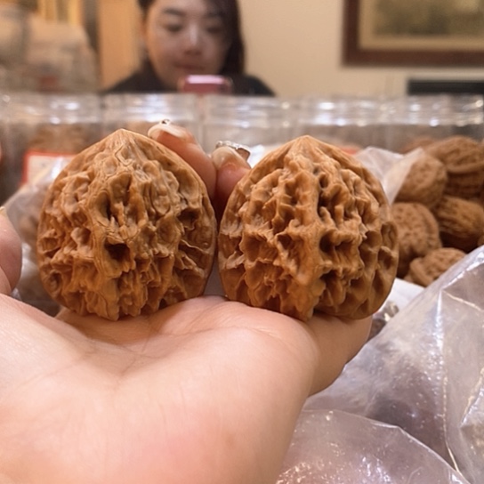 文玩核桃吊坠44帝王有修