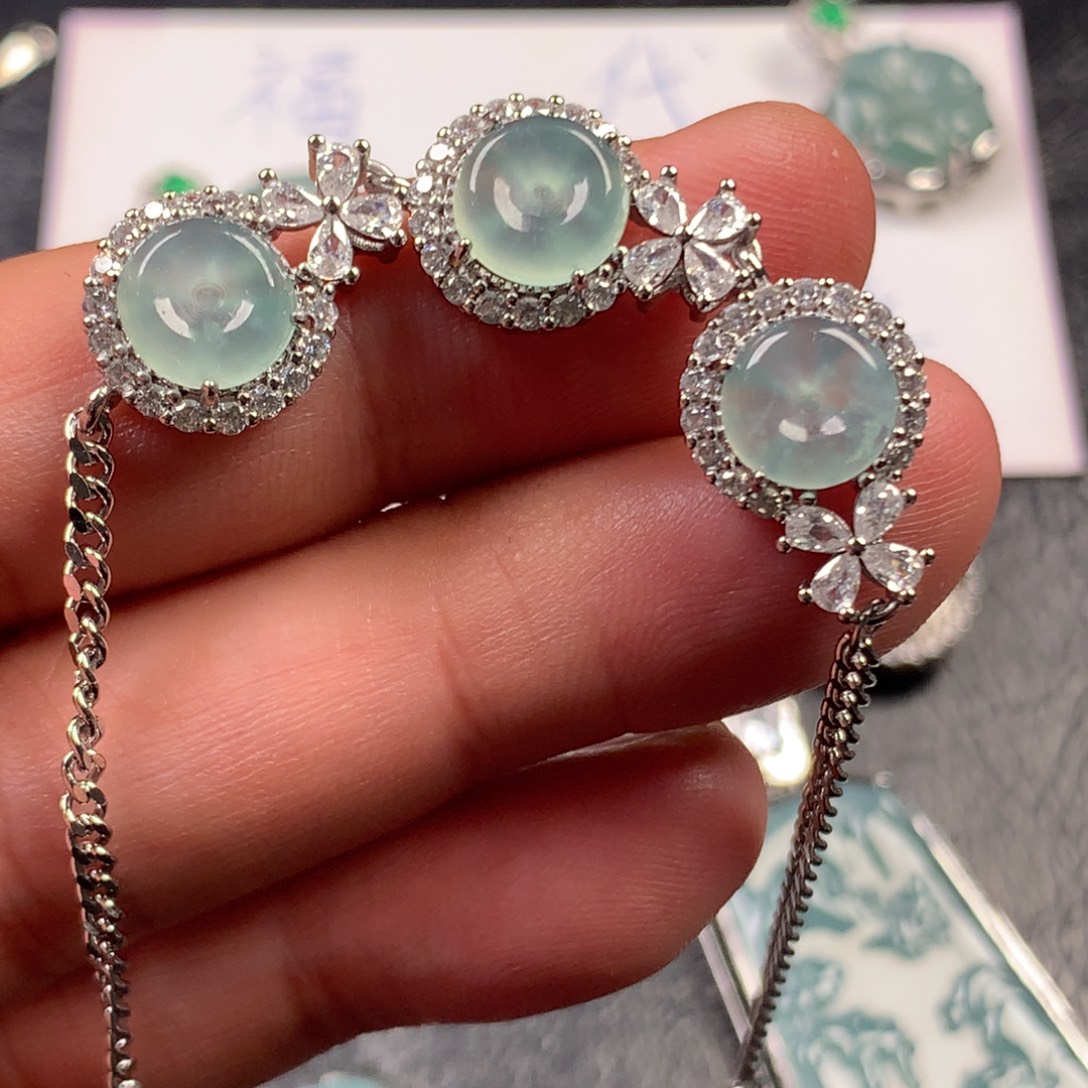 翡翠未镶嵌颈饰平安扣手链