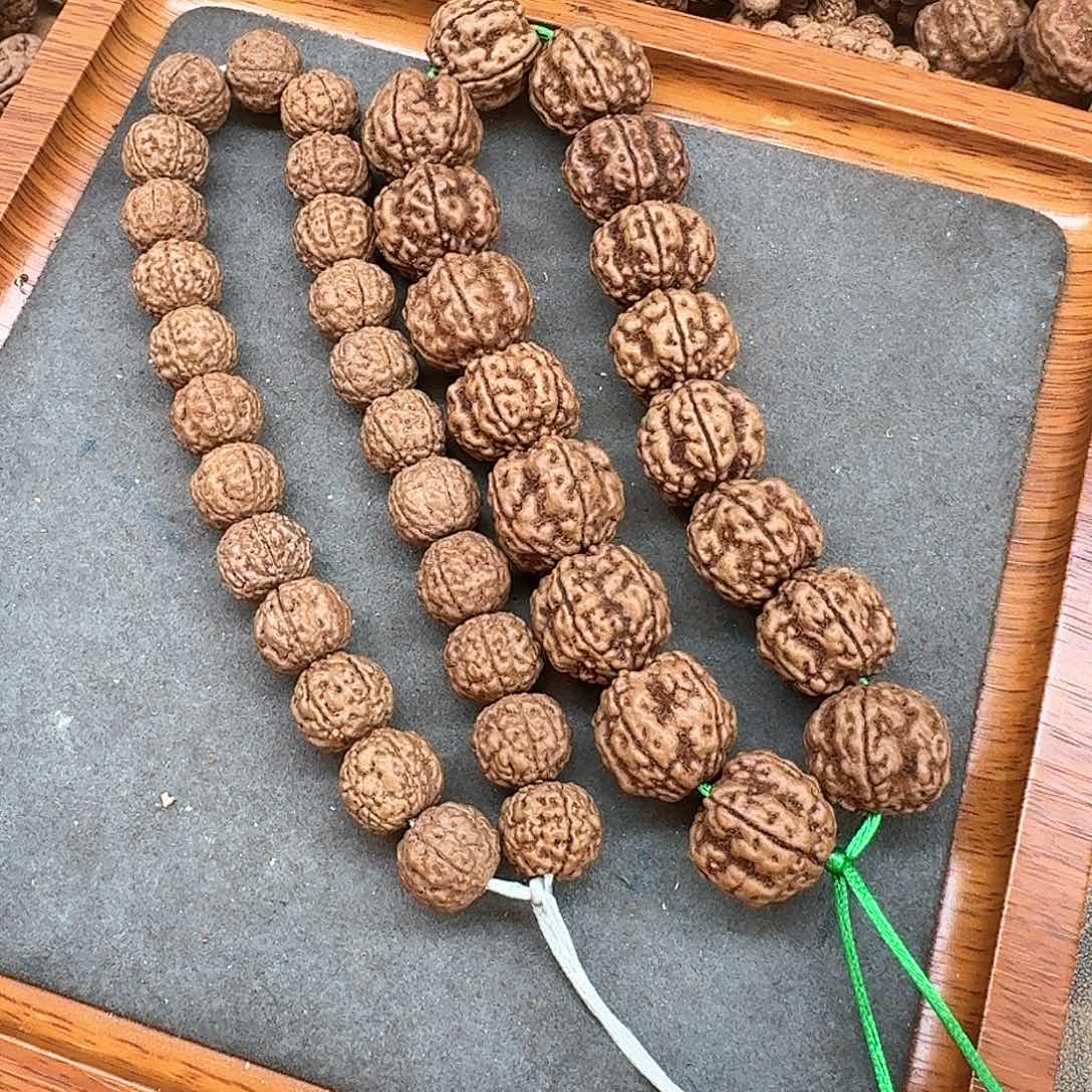 金刚菩提手串全品两条帝王花+跳跳龙