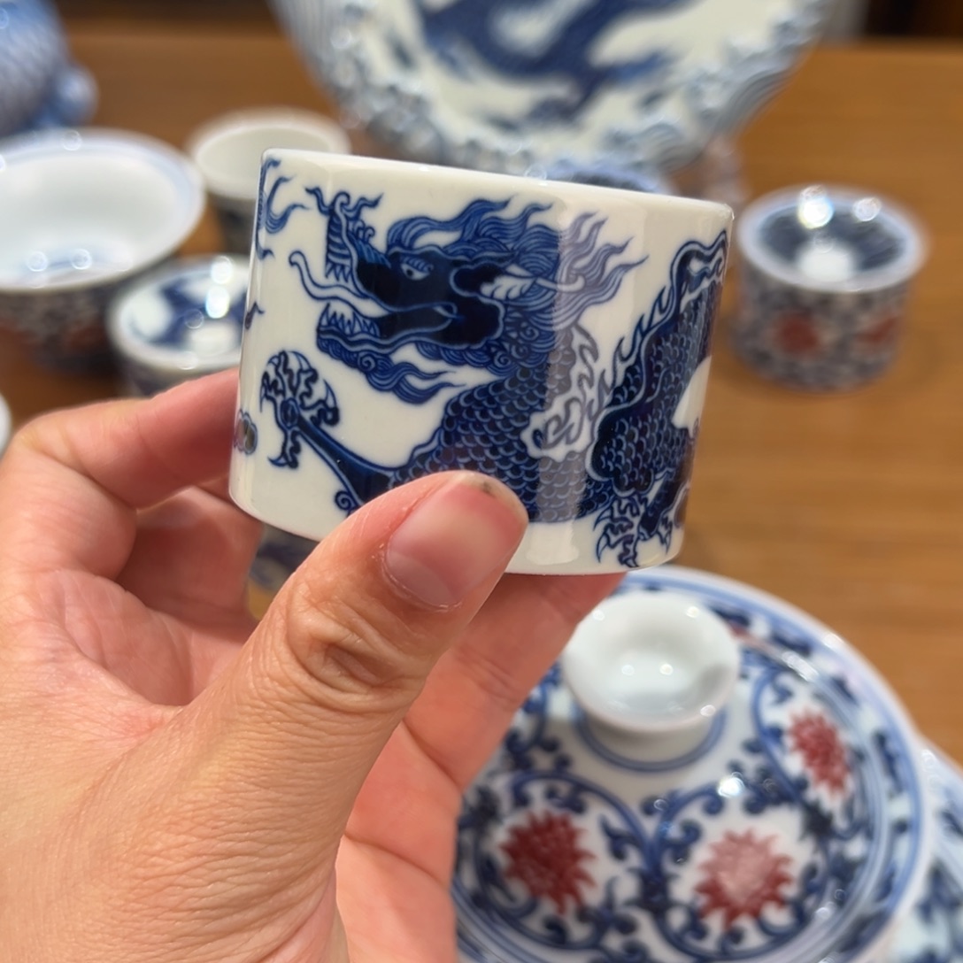 辞****年景德镇纯手工陶瓷